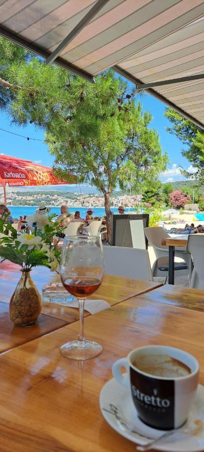 Dalmatia Apartments Ciovo Trogir Bagian luar foto